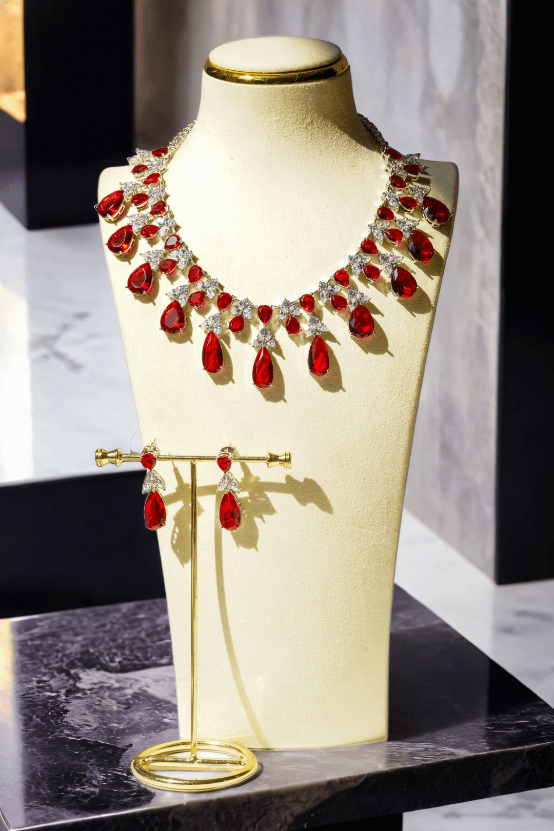 Kaira - Luminous Teardrop Crystal Necklace and Earrings Set