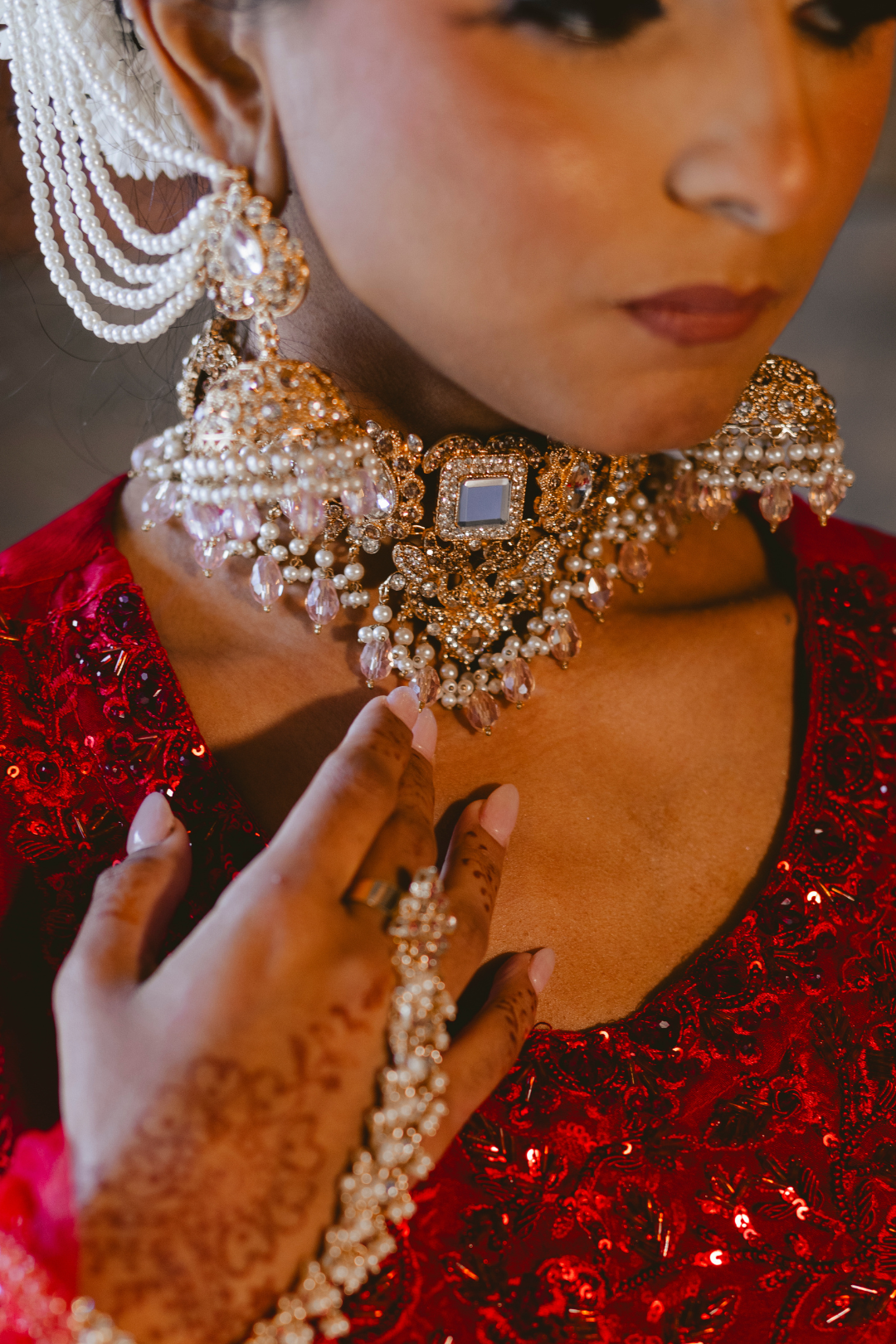 Sareena – Spiegelverziertes Halsband-Halsketten-Set