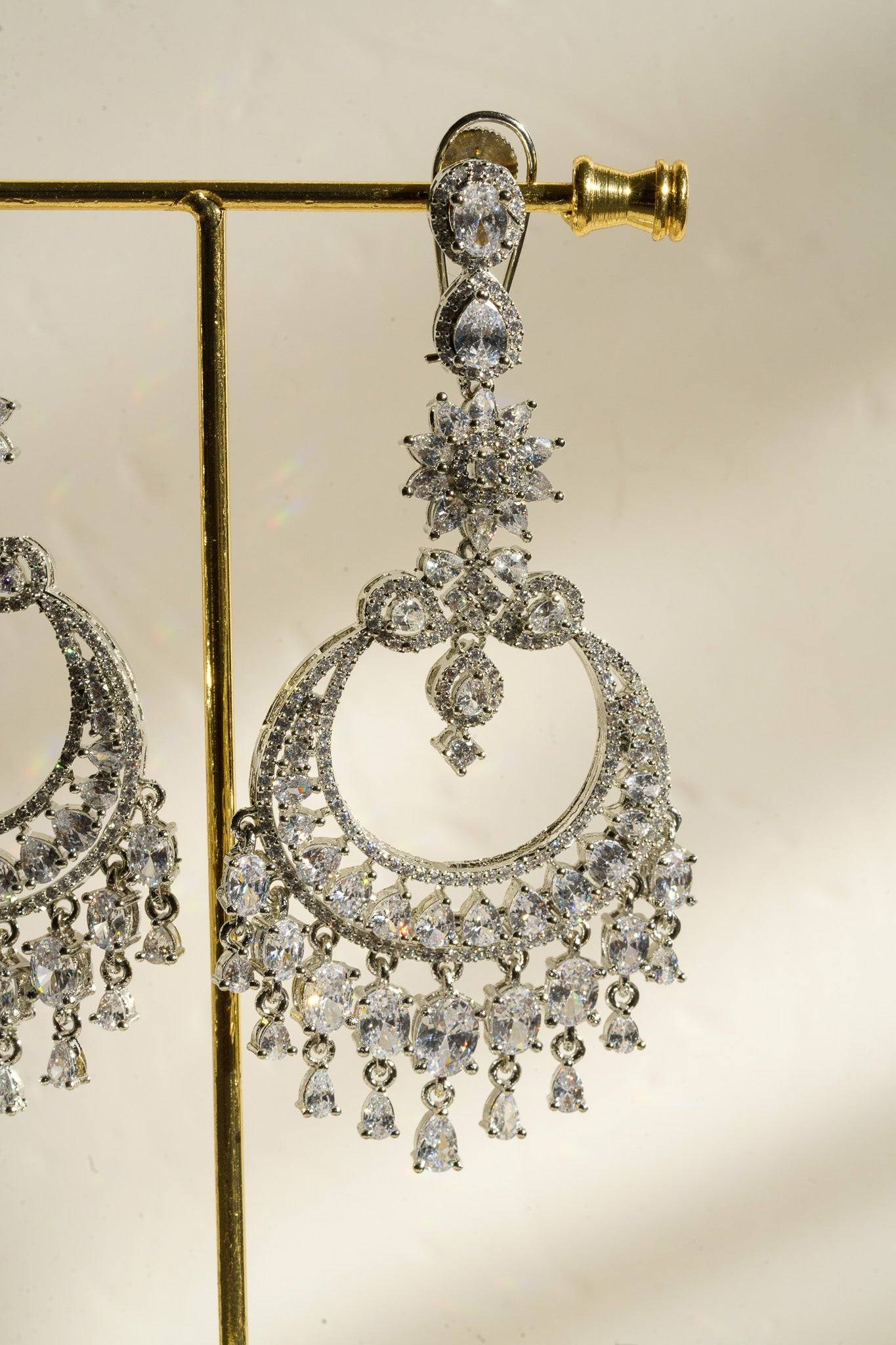 22K YELLOW GOLD ROYAL CHANDELIER EARRINGS – Omar Jewelers